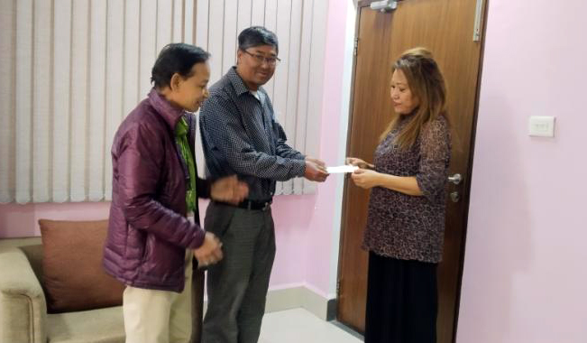 शुसिला गोपाल फण्ड बाट प्राप्त रकम रु.१५००० (रकम पन्ध्र हजार) आन्द्राको क्यान्सर बाट पिडित विरामीलाई सहयोग